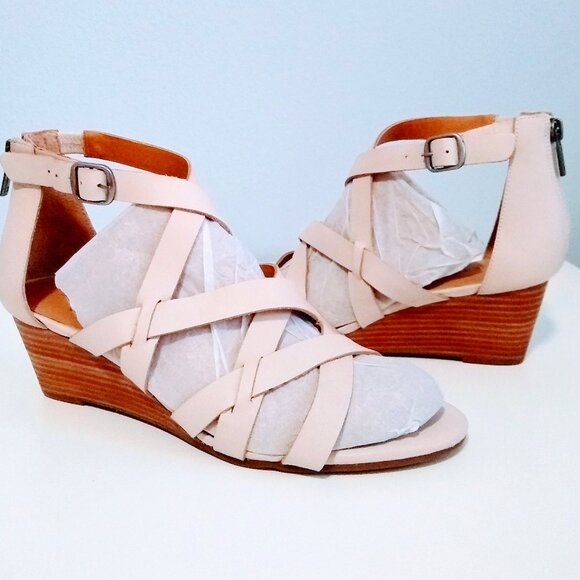 LUCKY BRAND JEWELIA WEDGE SANDAL SIZE 8 1/2 - Picture 2 of 16
